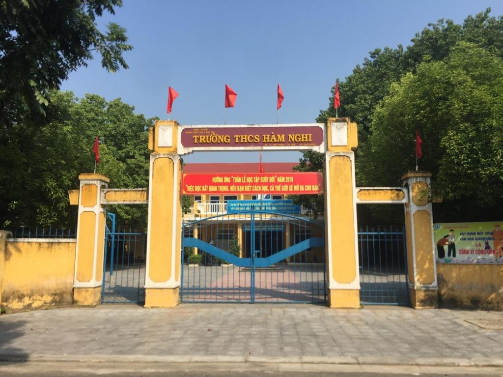 cong truong ham nghi thcs